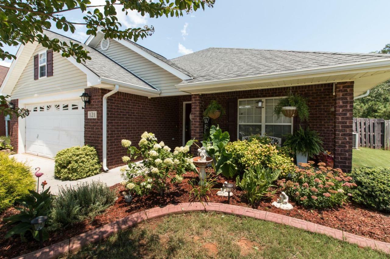 Villa Rockett! Your Sweet Home Away From Home! Huntsville Exterior foto